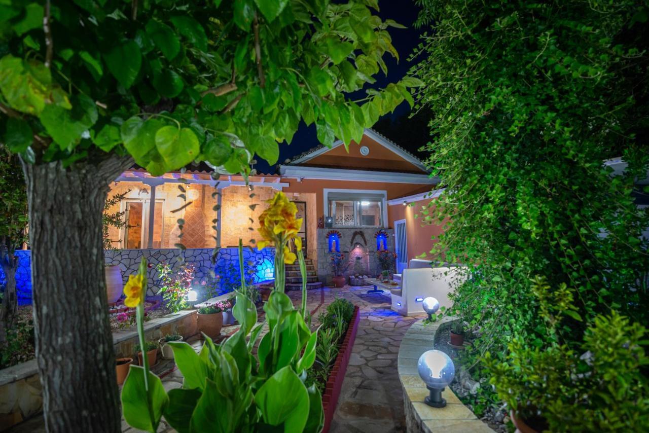 Rock Garden Villa Marantochori Exterior photo