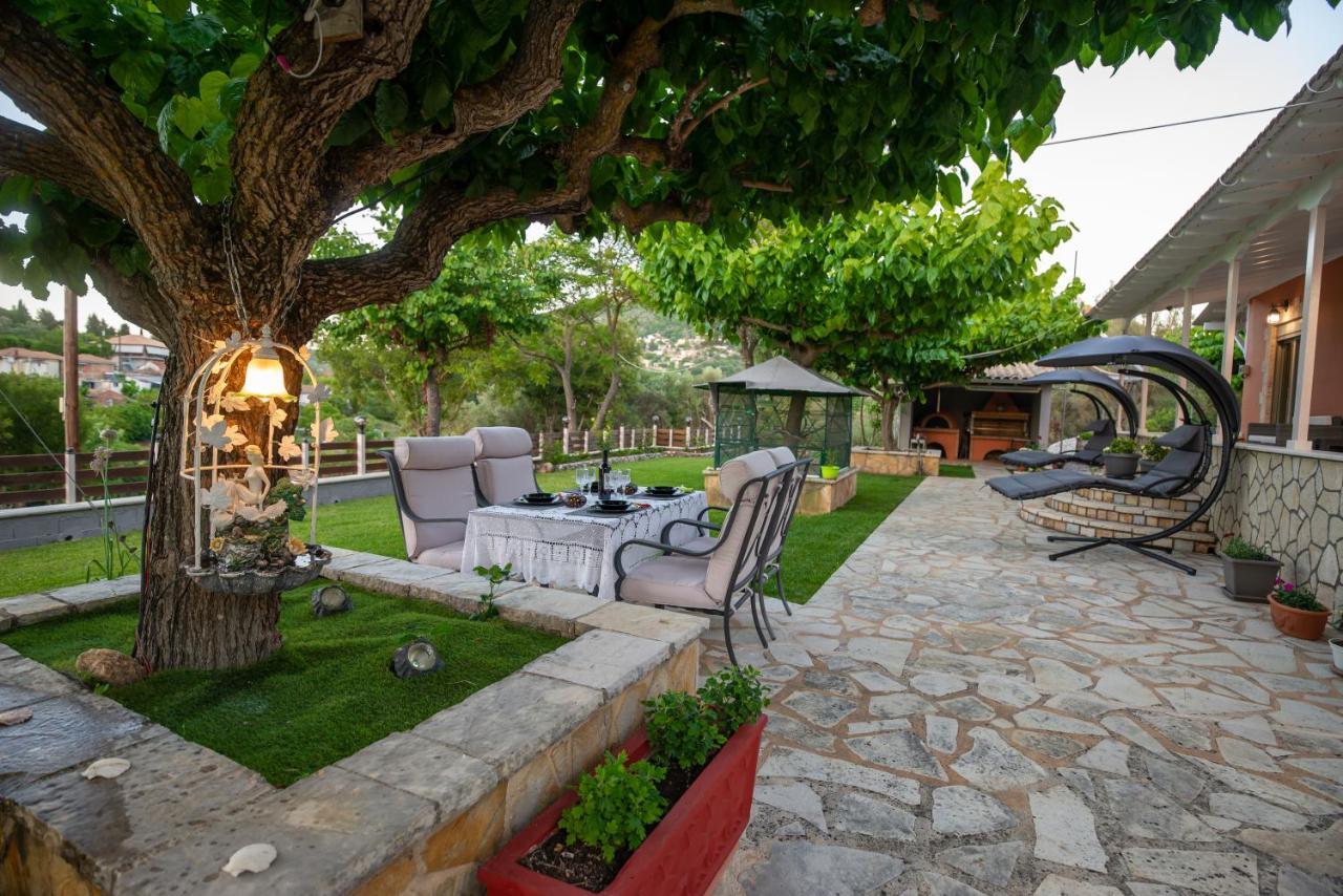 Rock Garden Villa Marantochori Exterior photo
